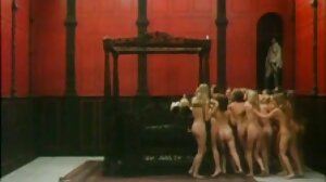 Trójkąt z okazji Dnia Niepodległości z Zoey Monroe i Natashą Starr darmowe filmiki z seksem