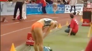 Tik Tock Moja przyrodnia siostra ssała ruchanie darmowe mojego fiuta