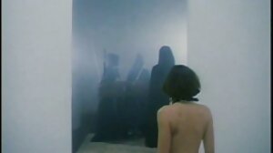 Keira Croft ROZDZIELA Swój tyłek sex filmiki za free przed grubym kutasem Manuela