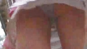 Gorąca brunetka Jasmine sex filmy dla dorosłych Wilde ma brata nerdy przyjaciela spuszcza się na jej duże naturalne cycki